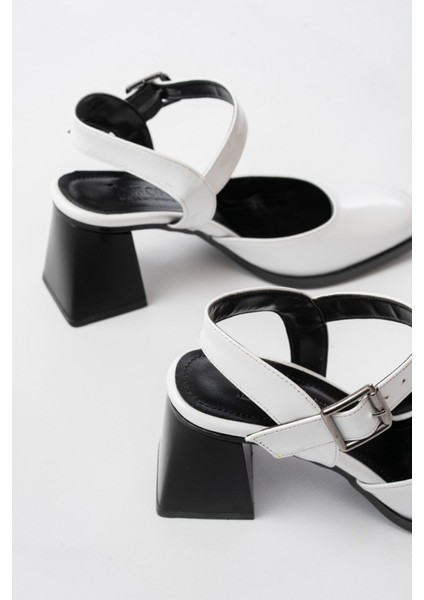İNF-40450 Beyaz Rugan Günlük Arkası Açık Topuklu Bayan Ayakkabı fırsatları