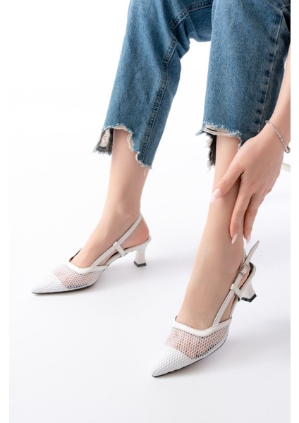 K-607 Beyaz Günlük Fileli Arkası Açık 7 cm Topuklu Bayan Ayakkabı fiyatları