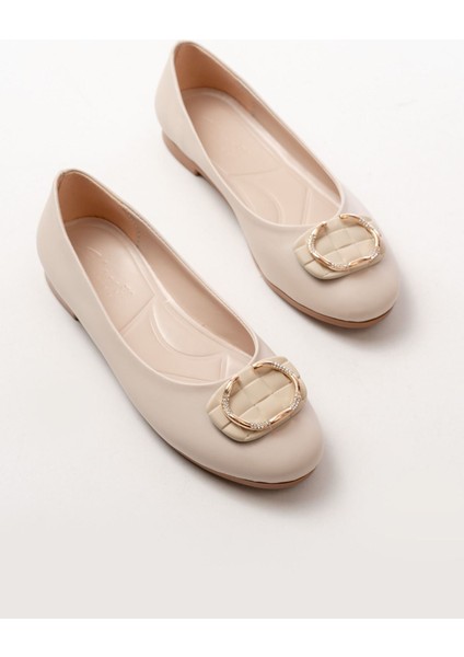 İNF-325 Bej Tokalı Aksesuarlı Günlük Kadın Babet modelleri