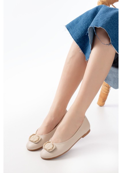 İNF-325 Bej Tokalı Aksesuarlı Günlük Kadın Babet fırsatları