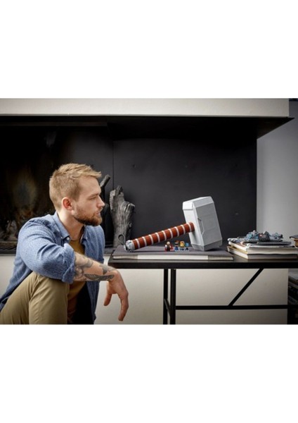 Marvel 76209 Thor's Hammer (979 Parça) modelleri