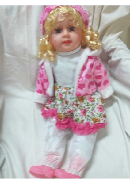 Gerçek Yüzlü Bebek