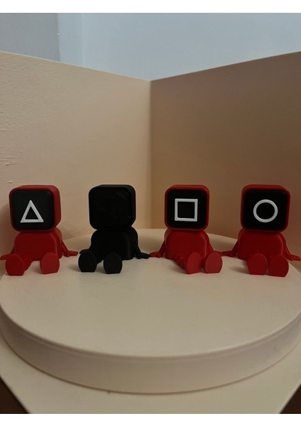 Squid Game Figür 4 Lü Set modelleri