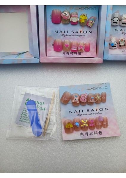 Sanrio Kawaii 3D Figürlü Takma Tırnak 12'li Takma Tırnak Seti Özel Seri Kutulu Hediyelik Setler 1set indirimleri