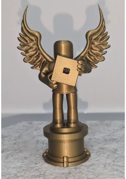 Robloxx Bloxy Ödül Kupası Figürü 18 cm