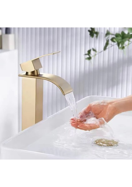 Mat Gold Çanak Lavabo Bataryası Oval Çıkış Yüksek Havza Model Uzun Çift Giriş Altın Musluk Banyo fiyatları