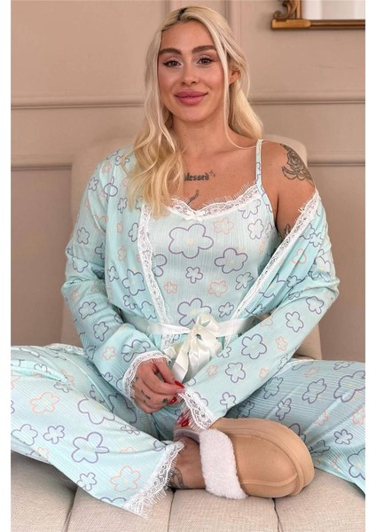 Mavi Çizgi Çiçek Desenli Sabahlıklı Pegasus Pijama Takımı