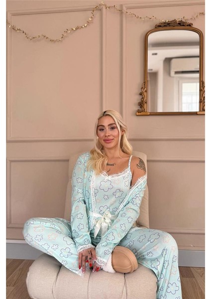 Mavi Çizgi Çiçek Desenli Sabahlıklı Pegasus Pijama Takımı fiyatları