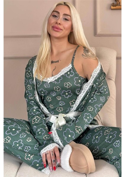 Yeşil Çizgi Çiçek Desenli Sabahlıklı Pegasus Pijama Takımı