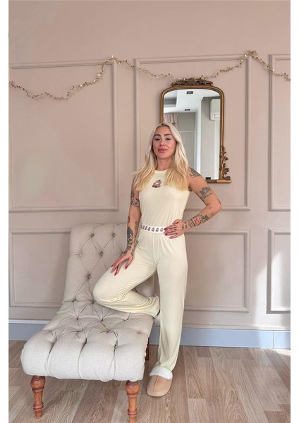 Vanilya Teddy Bear Desenli Örme Sıfır Kol Kadın Pijama Takımı indirimleri