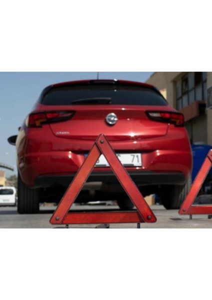 Trafik Güvenlik Üçgen Seti, Tüv Türk Uyumlu, Pratik ve Güvenli Kullanım fiyatları