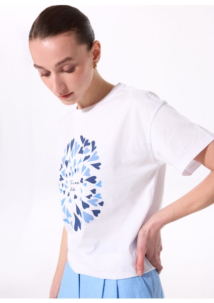 Bisiklet Yaka Baskılı Beyaz Kadın T-Shirt F5SL-TST0425 fiyatları