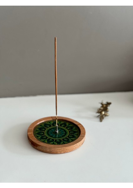 Ahşap Üzerine Epoksi Mandala Desenli Yuvarlak Tütsülük -12 cm Çap- Yeşil