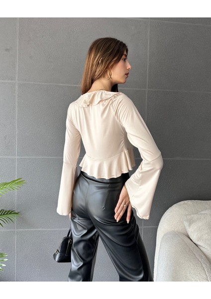 Fırfır Detaylı Önü Bağlamalı Crop Bluz