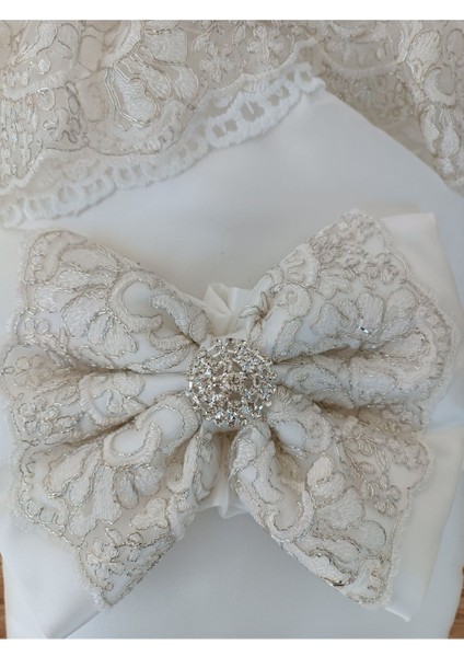 Ekru Bebek Battaniyesi Dantelli Pamuklu Kundak Mevlütlük Hediyelik Hastane Çıkısı Yenidoğan modelleri