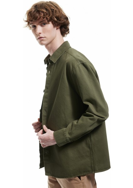 Pamuklu Uzun Kollu Regular Fit Klasik Yaka Düğmeli Gömlek Ceket