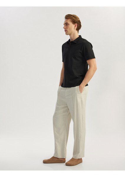 Kısa Kollu Dokulu Regular Fit Polo Yaka Tişört