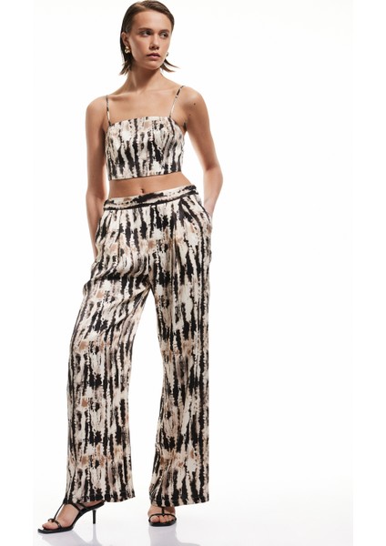 Rahat Kalıp Batik Desenli Cepli Yüksek Bel Palazzo Saten Pantolon