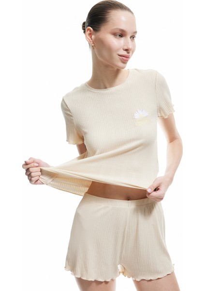 Modal Kumaş Ribanalı Kısa Kollu Şortlu Pijama Takımı