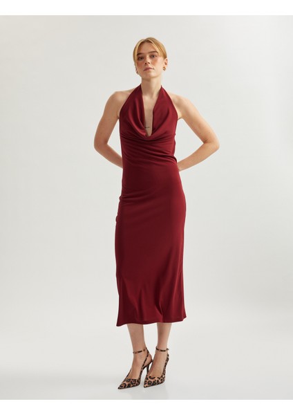Kolsuz Slim Fit Midi Boy Degaje Yaka Dekolte Elbise