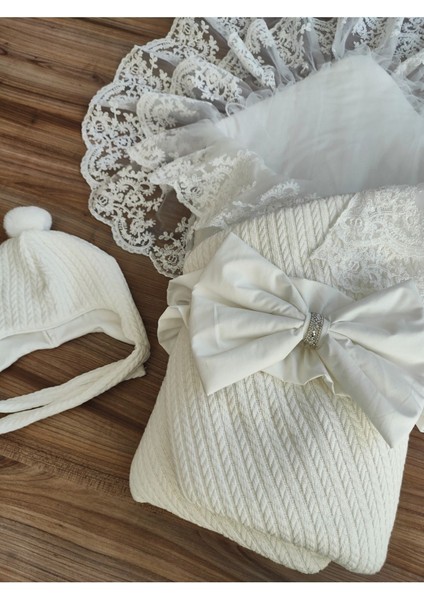 Triko Örgü Kız Erkek Çocuk Batttaniyesi Kundağı Şapkalı Dantelli Yenidoğan Hastane Çıkışı