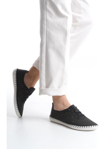 Kadın Deri Bağcıklı Günlük Ayakkabı Rahat Hafif Taban Tam Kalıp Esnek Dikişli Ayakkabı fiyatları