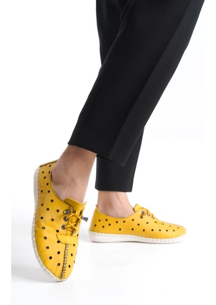 Kadın Hakiki Deri Önü Dikiş Detaylı Bağcıklı Günlük Ayakkabı