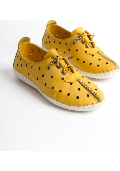 Kadın Hakiki Deri Önü Dikiş Detaylı Bağcıklı Günlük Ayakkabı fırsatları