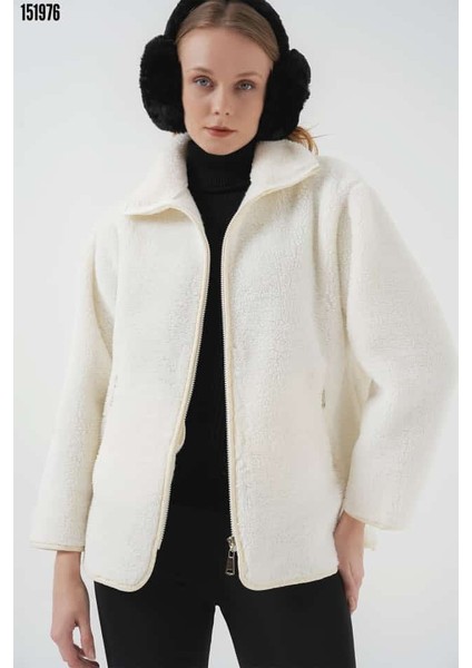 Fermuarlı Peluş Mont