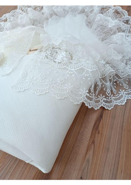 Dantelli Bebek Battaniyesi Pamuklu Doğal Uyku Kundağı Hediyelik Yenidoğan Mevlütlük