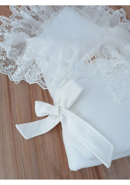 Dantelli Bebek Battaniyesi Pamuklu Doğal Uyku Kundağı Hediyelik Yenidoğan Mevlütlük