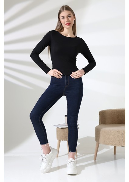 Uzun Kollu Kayık Yaka Vücudu Saran Basic Kadın Body T-Shirt 21897 Siyah