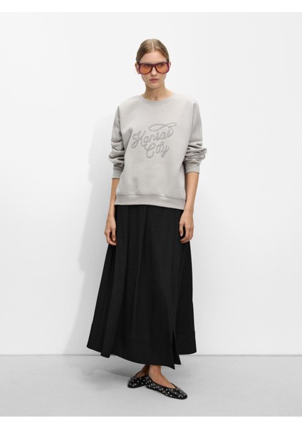 Nakış Detaylı Sweatshirt