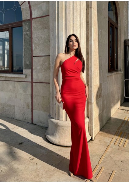 Leon Tasarım Yaka Yırtmaçlı Abiye 1985