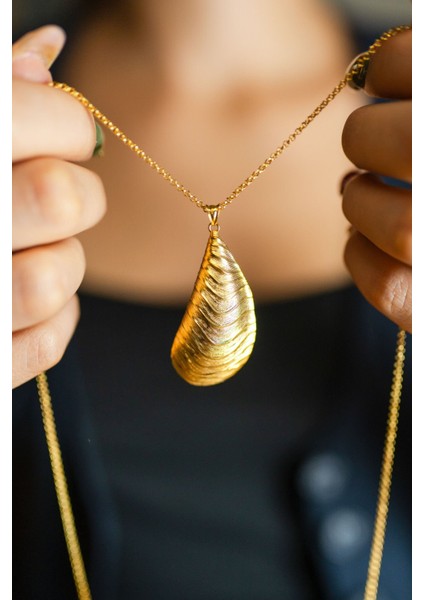 Shell Kolye Gold - Gümüş Kolye