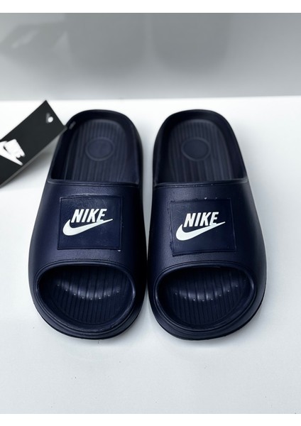 Yeni Sezon Unisex Terlik fırsatları