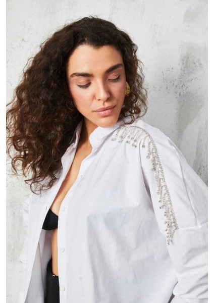 Taşlı Gömlek Beyaz modelleri