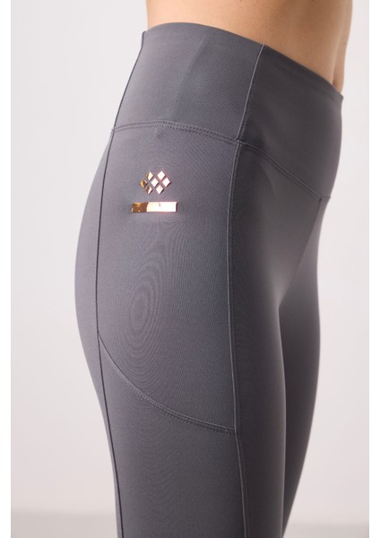 Koyu Gri Polyester Esnek Standart Fit Performans Kadın Tayt - 94667
