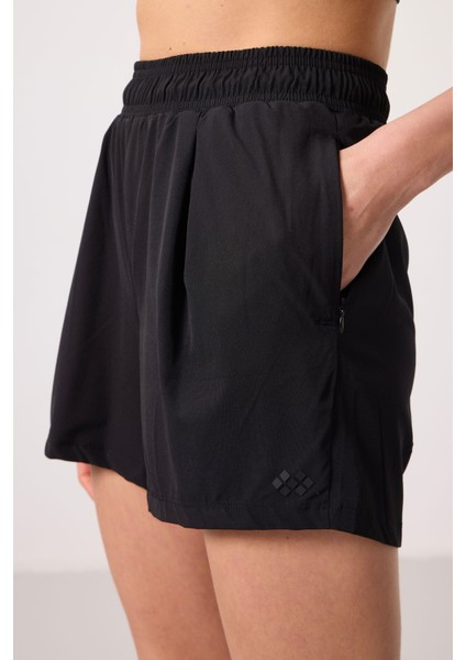 Siyah Polyester Gizli Cep Fermuarlı Rahat Form Kadın Şort - 91014