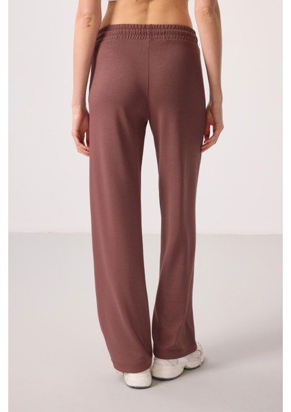 Kahverengi Yumuşak Dokulu Cepli Ön Dikiş Detaylı Kadın Palazzo Pantolon - 94670 indirimleri