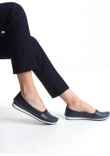 Kadın Deri Babet Dikişli Düz Taban Tam Kalıp Rahat Günlük Ayakkabı fiyatları