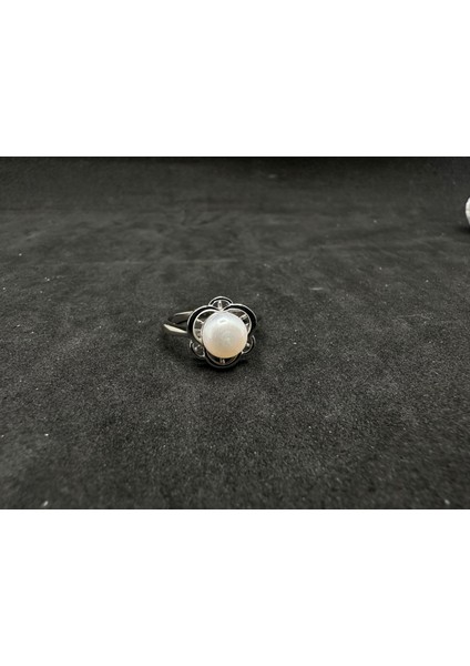 Incili Çiçekli Kadın Gümüş Yüzük