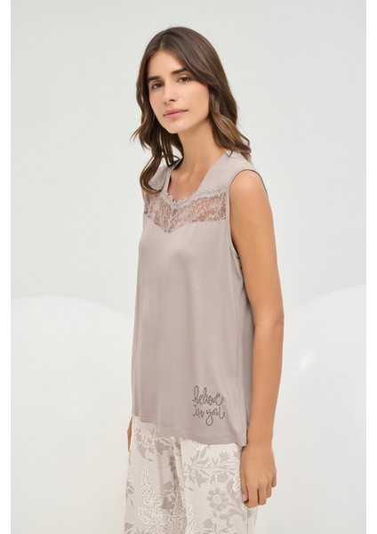 16763 Kadın Taş Baskılı Kısa Pijama Takım modelleri