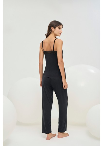 16596 Kadın Ince Askılı Pijama Takım