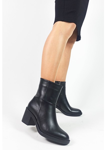 Siyah Renk Mat Cilt Fermuarlı Kalın Topuk Sivri Burun Kadın Bot fiyatları