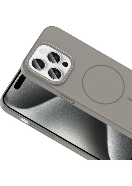 Apple iPhone 15 Pro Max Kılıf Rubby Manyetik Şarj Özellikli Kapak