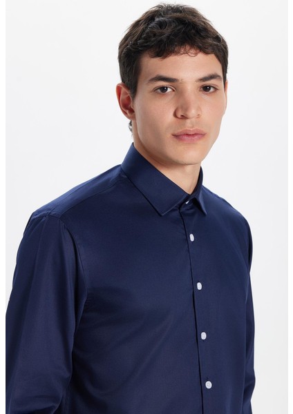 Erkek Regular Fit Klasik Kesim Lacivert Non-Iron Pamuklu Doğa Dostu Belgeli Ütü Gerektirmez Gömlek fiyatları