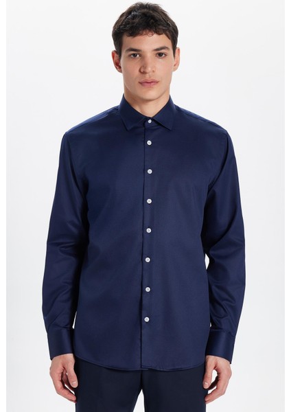 Erkek Regular Fit Klasik Kesim Lacivert Non-Iron Pamuklu Doğa Dostu Belgeli Ütü Gerektirmez Gömlek modelleri