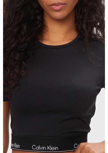 Logolu Slim Fit Bisiklet Yaka Crop T Shirt LVGWS5K144UB1 Bayan T Shirt LVGWS5K144 Ub1 fırsatları