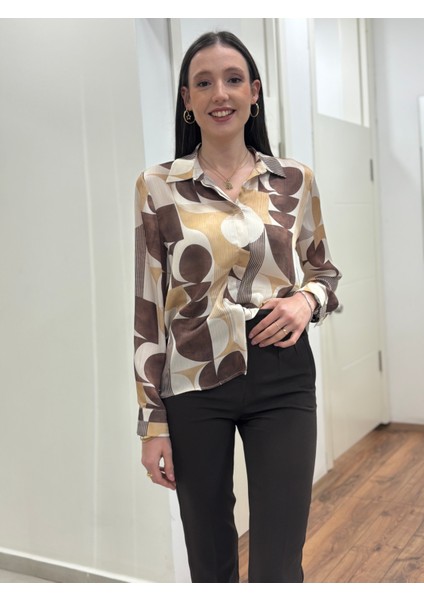 Önü Gizli Düğmeli Desenli Şifon Gömlek fırsatları
